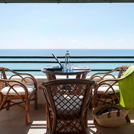 Апартаменты Glyfada House On The Sea Экстерьер фото